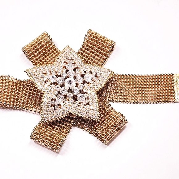 Gold and Diamond Accent Chain Belt - Picture 5 of 8